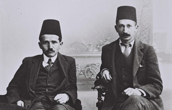 מדוע עלה בן גוריון לארץ ישראל? האם על רקע החינוך שספג בביתו או שמא על רקע מערכת החינוך הכללית שהשתייך אליה