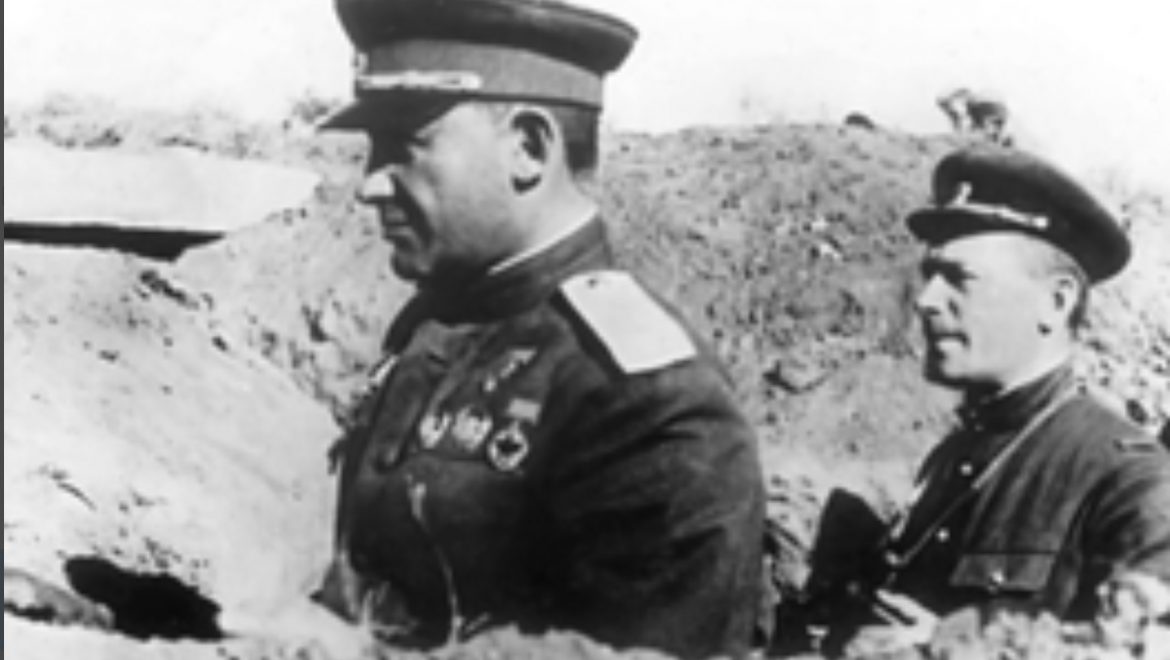 היום לפני 116 שנים נולד מי שיהיה ליהודי הבכיר ביותר אי פעם בצבא האדום, גנרל יעקב קרייזר