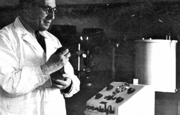 ד"ר לודוויק פלק. , הרופא היהודי והחיסונים במחנה הריכוז בוכנוואלד