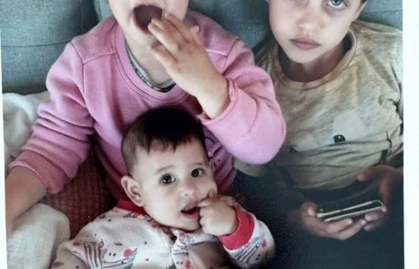 "ההורים שלנו מתו. אולי גם אחותנו מתה"