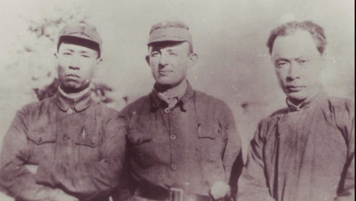 הסיפור המדהים של גנרל לואו היהודי מהצבא השחרור העממי של סין